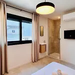 アパート Coliving - Private Shower - Bfast & Terrace Dining *
